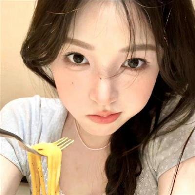 女孩的夏日秘密